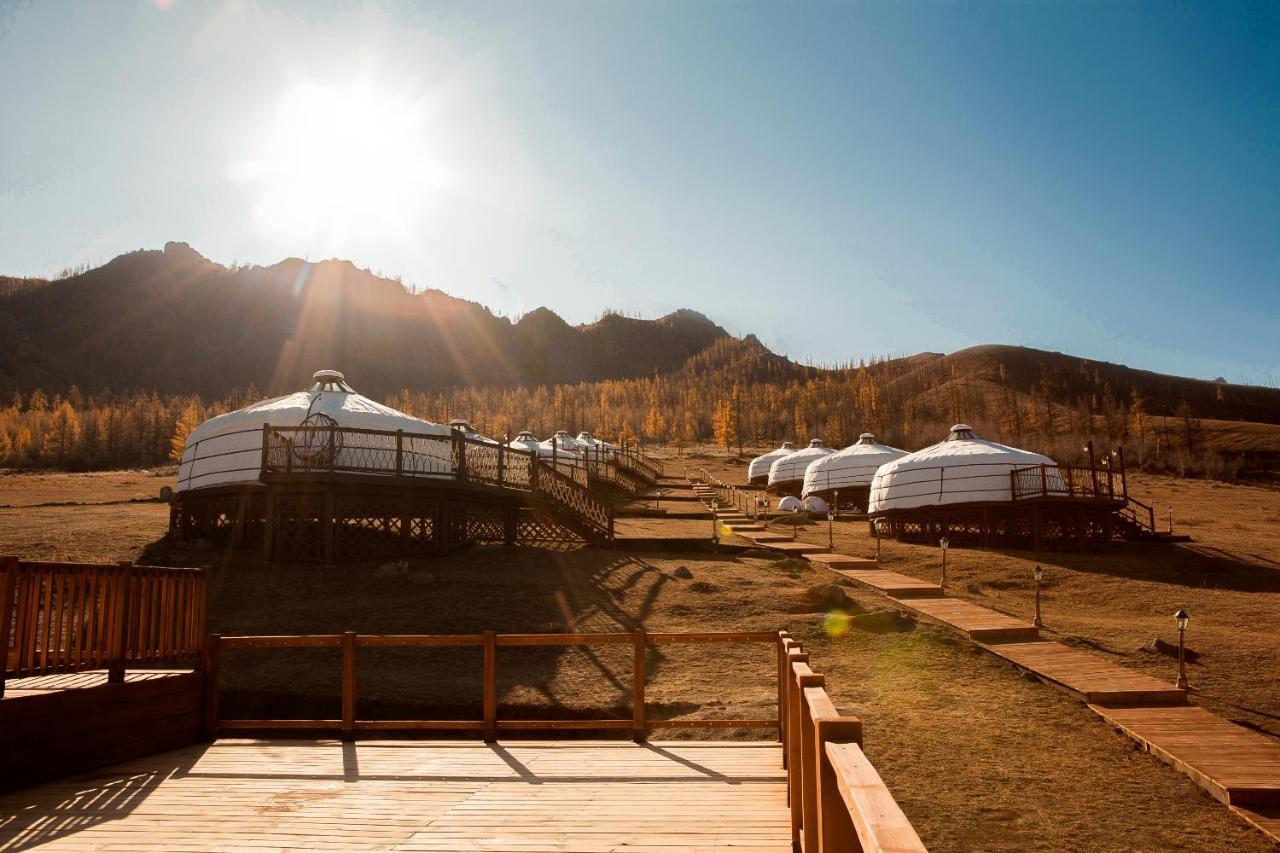 Terelj Resort Bayan Bulagiin Hural Exterior foto
